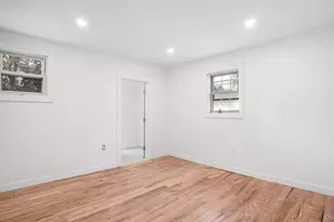 219 E 238th St, Bronx, NY 10470 - Photo 14