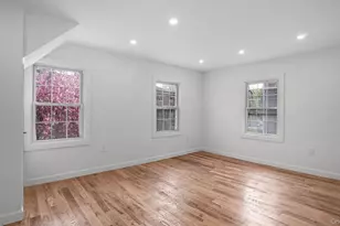 219 E 238th St, Bronx, NY 10470 - Photo 10