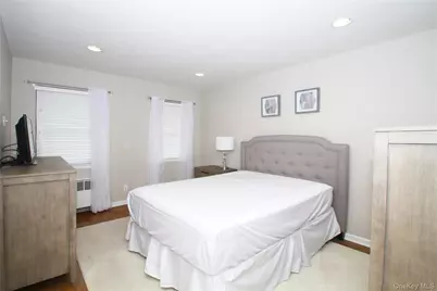 129 Fifteenth Street #B2, Garden City, NY 11530 - Photo 8