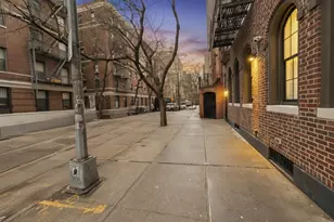 130 W 16th St, New York, NY 10011 - Photo 2