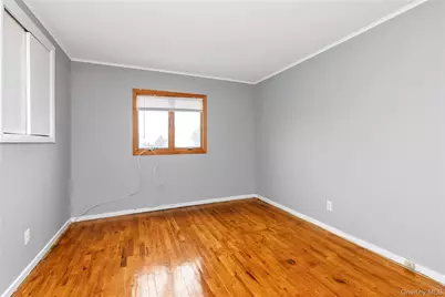 5 Glenbrook Road, Hicksville, NY 11801 - Photo 14