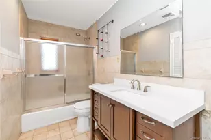 5 Glenbrook Rd, Hicksville, NY 11801 - Photo 16