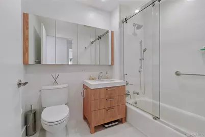 133 Beach 116th Street #4G, Rockaway Park, NY 11694 - Photo 8