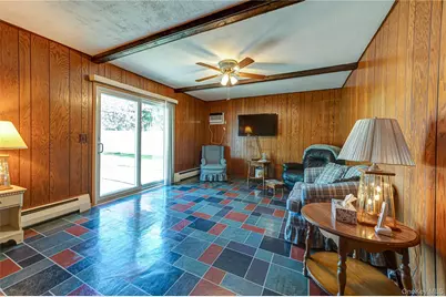 17 Wentworth Drive, Dix Hills, NY 11746 - Photo 14