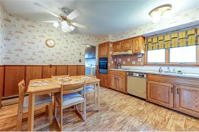 17 Wentworth Drive, Dix Hills, NY 11746 - Photo 26