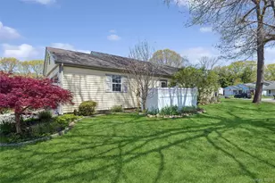 8 Coventry Ct, Ridge, NY 11961 - Photo 20