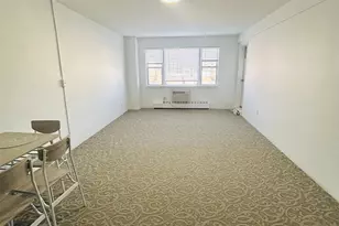 89-15 Parsons Blvd, Jamaica, NY 11432 - Photo 2