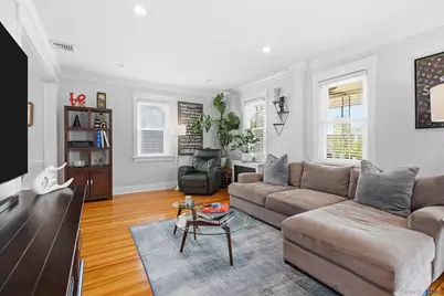 112 Hobart Avenue, Port Chester, NY 10573 - Photo 4