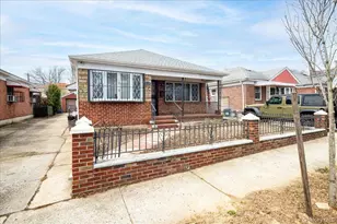 47-24 168th St, Flushing, NY 11358 - Photo 2