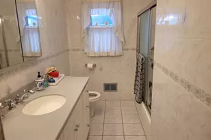 97-20 158th Ave, Howard Beach, NY 11414 - Photo 30