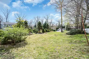 [Address not provided], Dix Hills, NY 11746 - Photo 44