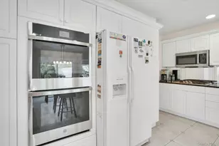 [Address not provided], Dix Hills, NY 11746 - Photo 26