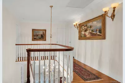 [Address not provided], Dix Hills, NY 11746 - Photo 28