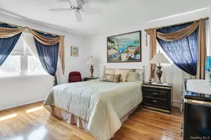 [Address not provided], Dix Hills, NY 11746 - Photo 34