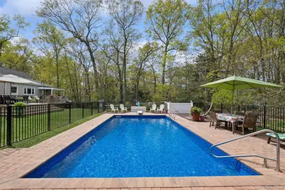 45 Woodland Drive, Smithtown, NY 11787 - Photo 38