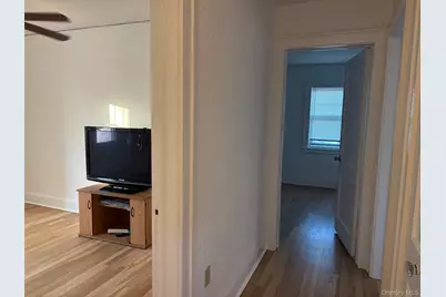 82 Putnam Avenue, Port Chester, NY 10573 - Photo 10