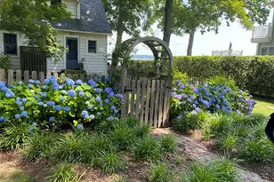 2662 Paradise Shores Rd, Southold, NY 11971 - Photo 2