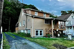 23 Richard St, Sloatsburg, NY 10974 - Photo 2