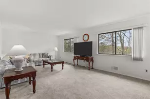 116 Village Rd, Yorktown Heights, NY 10598 - Photo 4