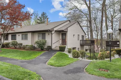 116 Village Road #D, Yorktown Heights, NY 10598 - Photo 2