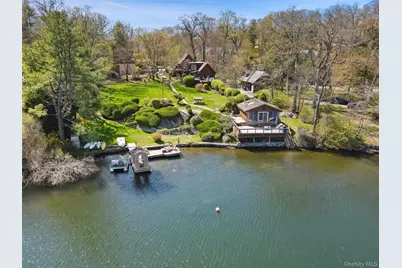 366 W Lake Boulevard, Mahopac, NY 10541 - Photo 2