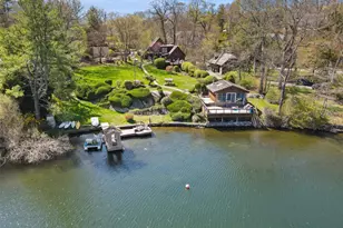 366 W Lake Blvd, Mahopac, NY 10541 - Photo 2