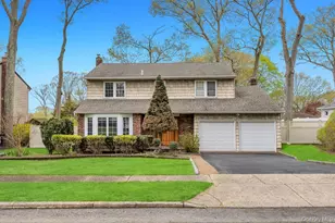 9 Chester St, Smithtown, NY 11787 - Photo 2
