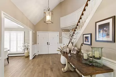 9 Sage Brush Court, East Setauket, NY 11733 - Photo 4