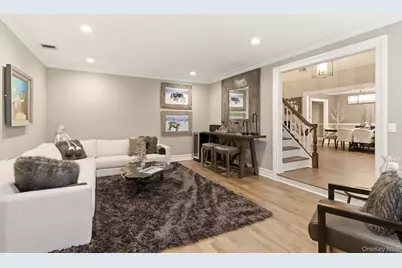 9 Sage Brush Court, East Setauket, NY 11733 - Photo 8