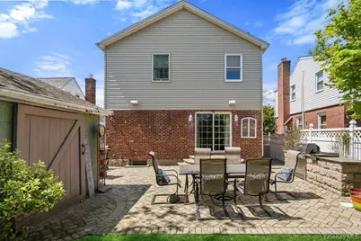 296 Euston Road S, Garden City, NY 11530 - Photo 28