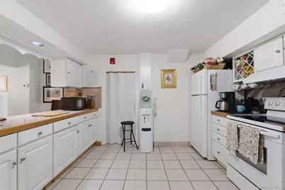 40 Westchester Avenue, Pound Ridge, NY 10576 - Photo 16