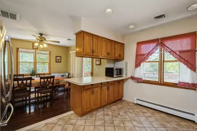 5 Highpoint Drive, Huntington, NY 11743 - Photo 20