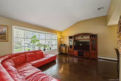 5 Highpoint Drive, Huntington, NY 11743 - Photo 26