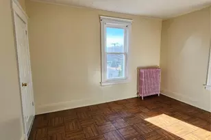 184 Trenchard St, Yonkers, NY 10704 - Photo 10