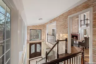 9 Tower Hill Rd, Shoreham, NY 11786 - Photo 2