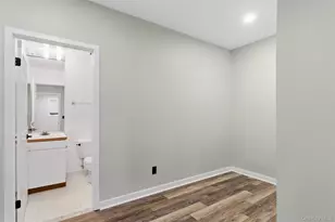 135 Boulder Ridge Rd, Scarsdale, NY 10583 - Photo 34