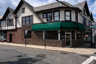 3 Hillside Ave, Manhasset, NY 11030 - Photo 2