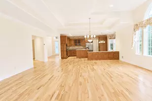 381 Altessa Blvd, Melville, NY 11747 - Photo 14