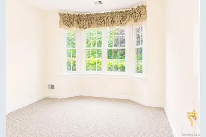 381 Altessa Boulevard, Melville, NY 11747 - Photo 20