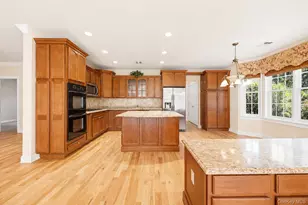 381 Altessa Blvd, Melville, NY 11747 - Photo 16