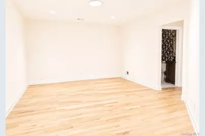 381 Altessa Boulevard, Melville, NY 11747 - Photo 12