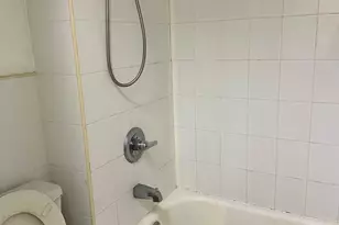 39-21 Janet Pl, Flushing, NY 11354 - Photo 16