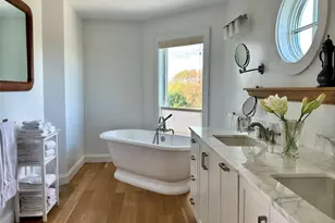 162 Dune Rd, Quogue, NY 11959 - Photo 18