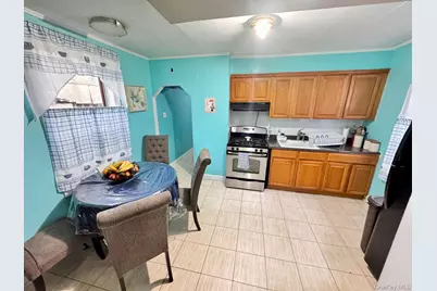 8675 80th Street, Woodhaven, NY 11421 - Photo 4