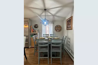 2 Ritter Avenue, Amityville, NY 11701 - Photo 8