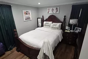 2 Ritter Ave, Amityville, NY 11701 - Photo 16