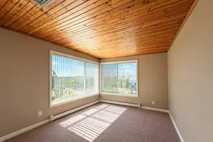 39 Barracuda Rd, East Quogue, NY 11942 - Photo 6