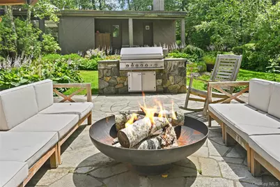 37 Sarles Street, Armonk, NY 10504 - Photo 30