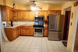 3001 Bronxwood Ave, Bronx, NY 10469 - Photo 10