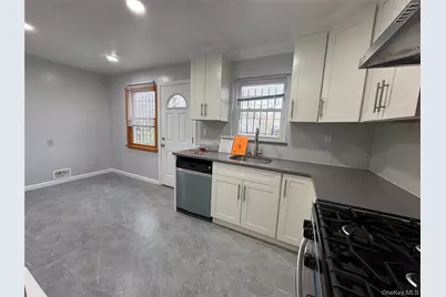 14749 28th Avenue, Flushing, NY 11354 - Photo 16